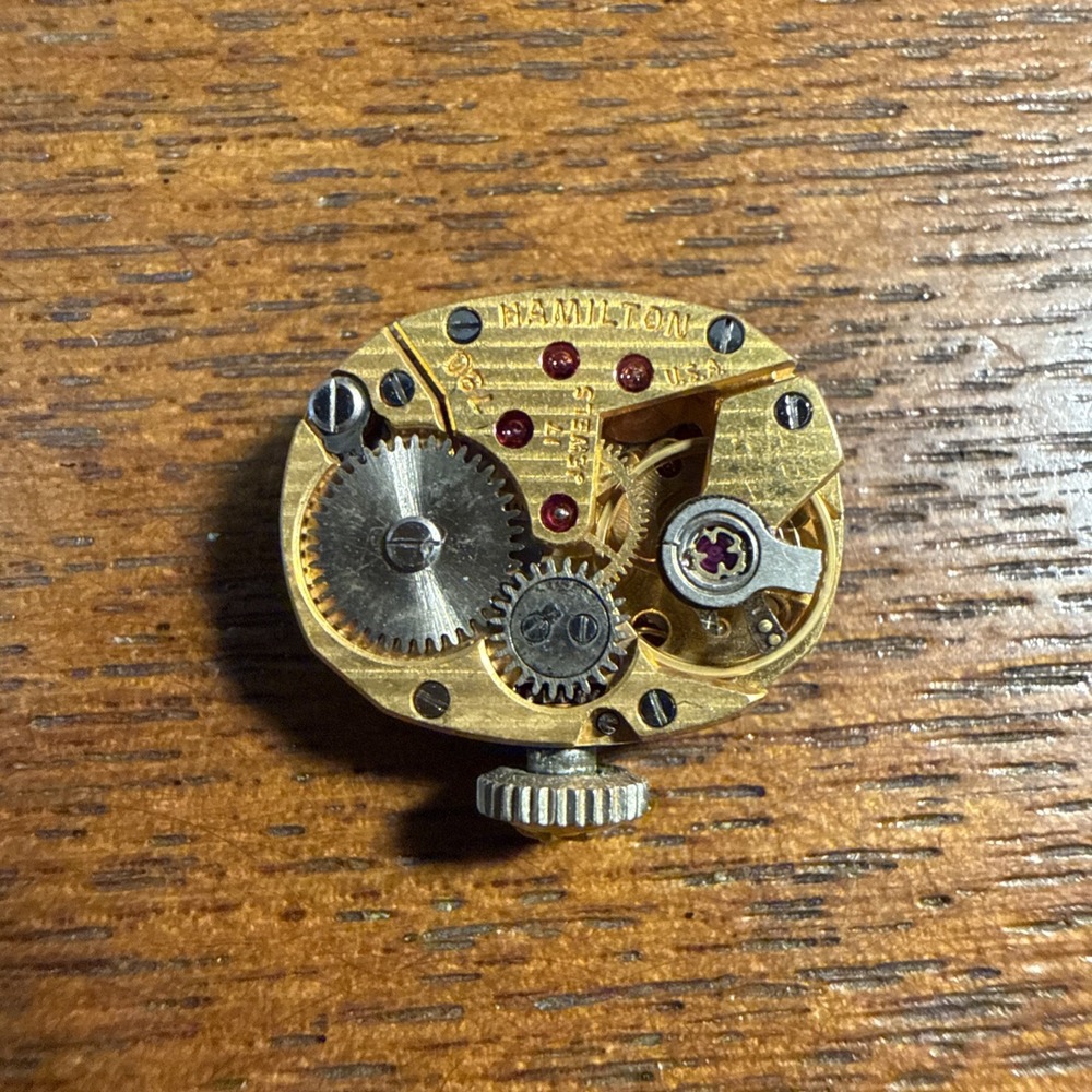 Vintage Hamilton Watch Co. 17 Jewel Watch Movement 780 Working Condition